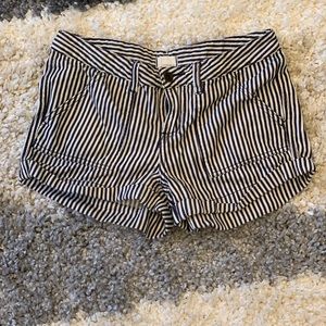 Forever 21 stripped shorts